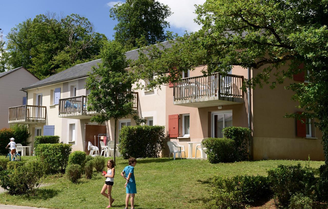 Residence Odalys Le Hameau Du Lac Rignac  Exterior foto